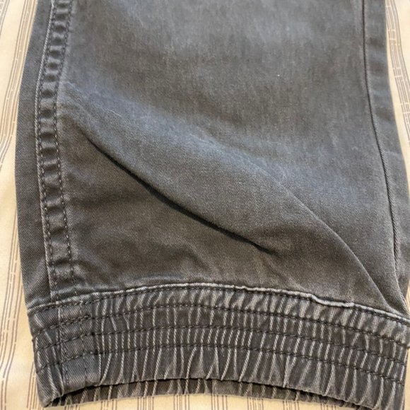 Mountain Khakis Slate Calamity Slim-Fit Cargo Pant 8 P - Picture 8 of 9